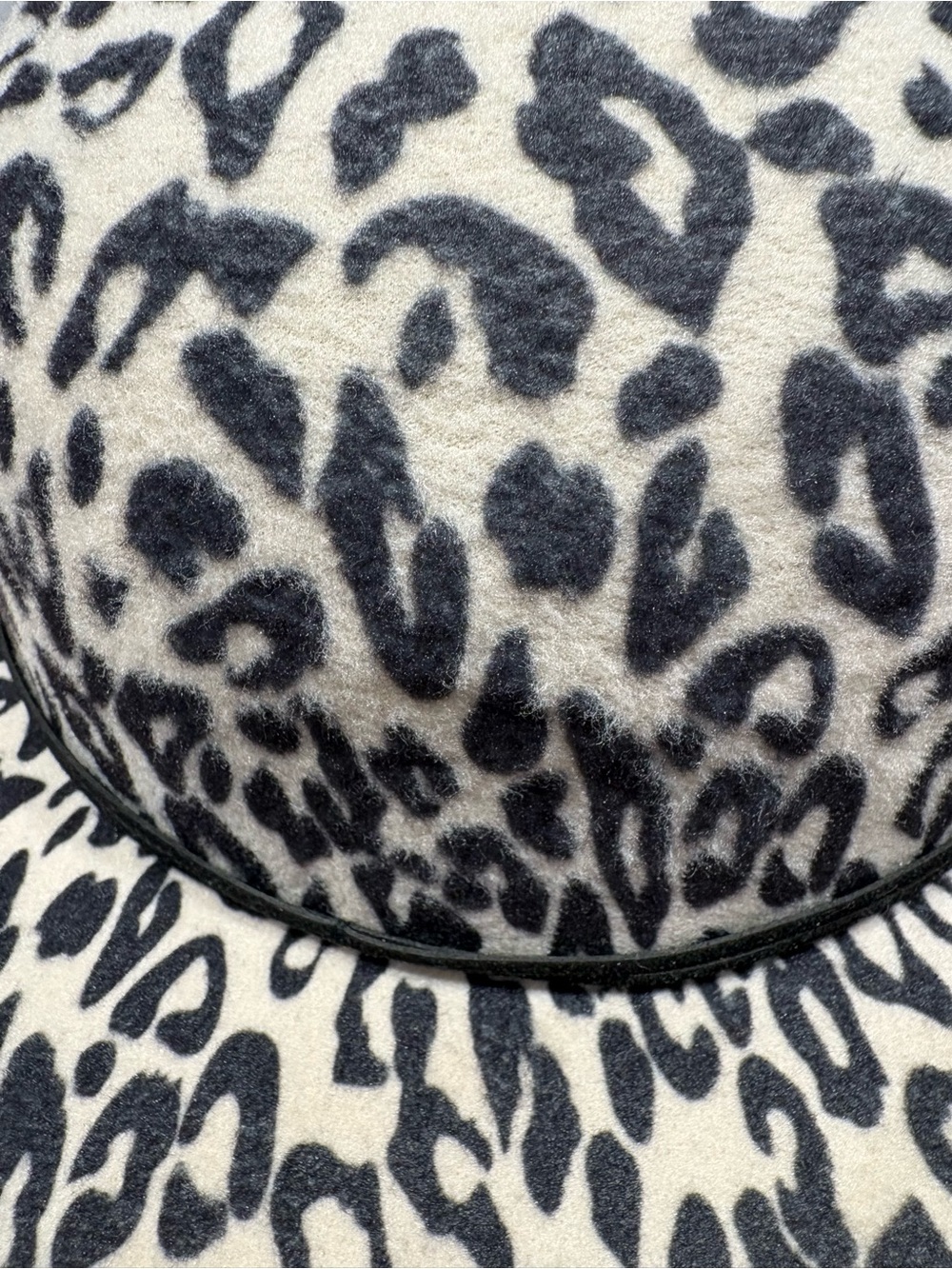 Something Special Leopard Print Wide Brim Sun Hat Polyester Cream and Black - Picture 7 of 8
